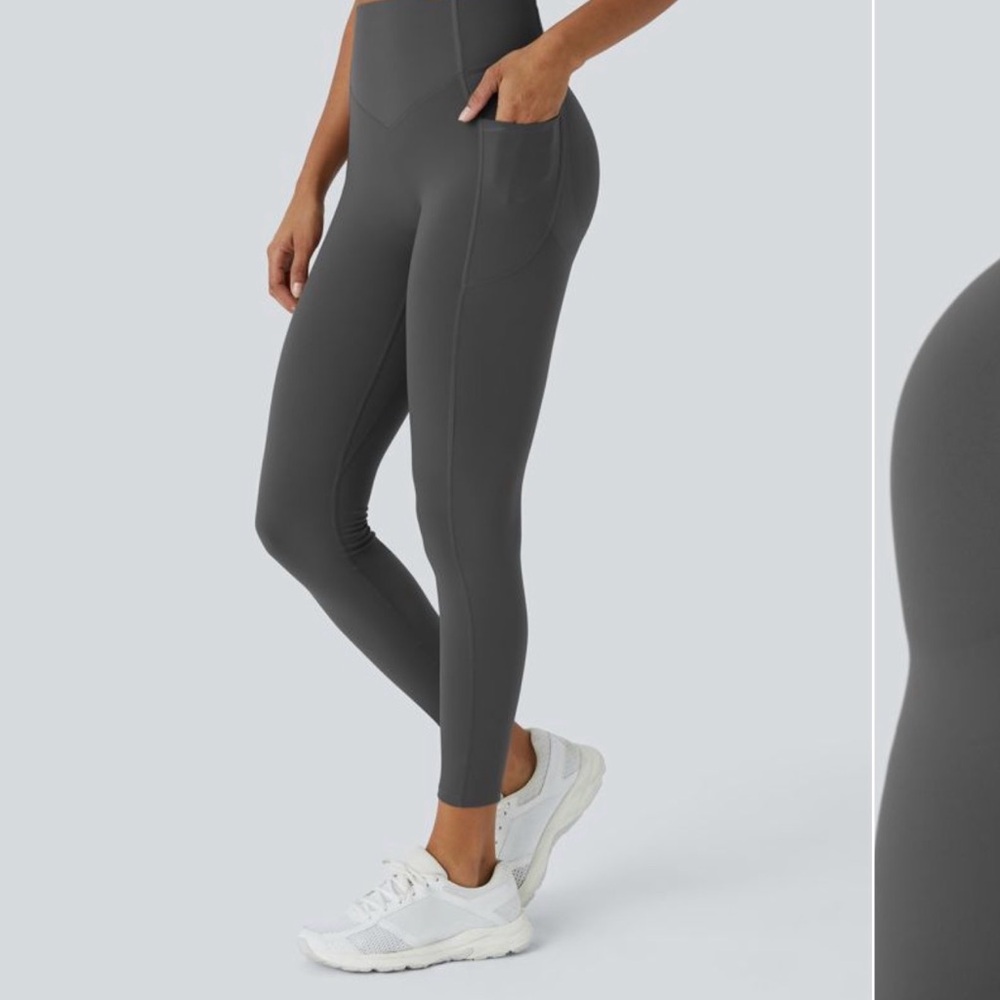Halara high waisted scrunch butt lifting tummy control pocket shaping leggings